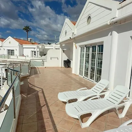 Exclusive Master Apartment